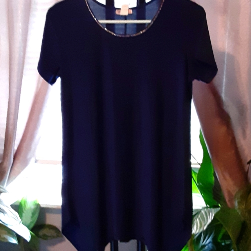 💞 Blossom by P. Navy blue with white jewels collar short sleeve size small